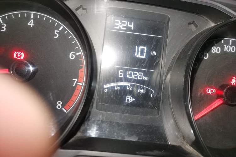 Used Volkswagen Lavida 2015 1.6L Manual Fashion Edition