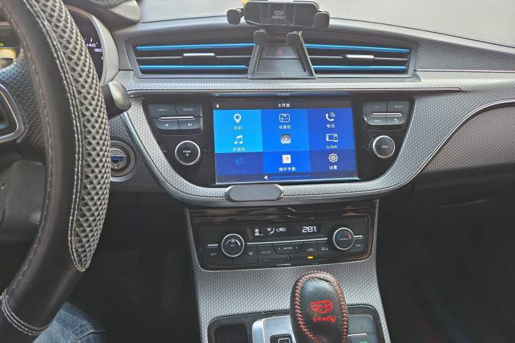 Used Geely Auto Emgrand GS 2017 Elegant Edition 1.3T Automatic Smart Connectivity Model
