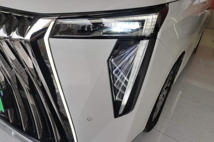 Used GAC Trumpchi M8 2023 Zongshi Series 400T Ultimate Edition
