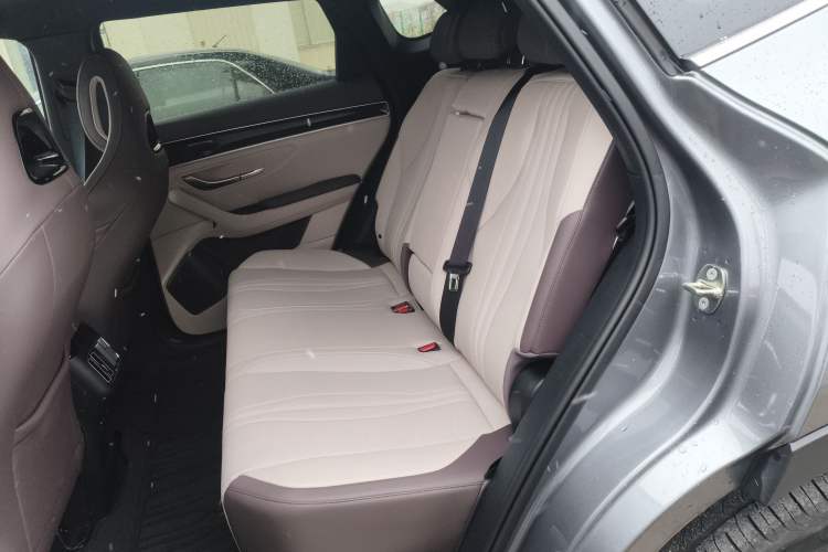 Used BYD Song PLUS New Energy 2025 EV Intelligent Driving Version 520km Premium Model
