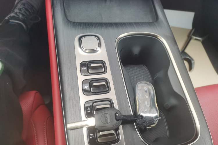 Used Xiaomi Auto SU7 2024 Rear-Drive Ultra-Long Range Advanced Pro-Level Intelligent Driving Version