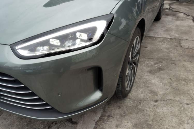 Used Hima AITO M5 2023 Extended-Range Four-Wheel Drive Intelligent Driving Version
