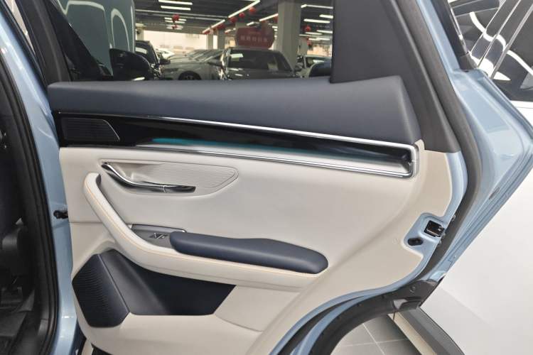 Used BYD Song PLUS New Energy 2024 HONOR Edition DM-i 110km Flagship PLUS
