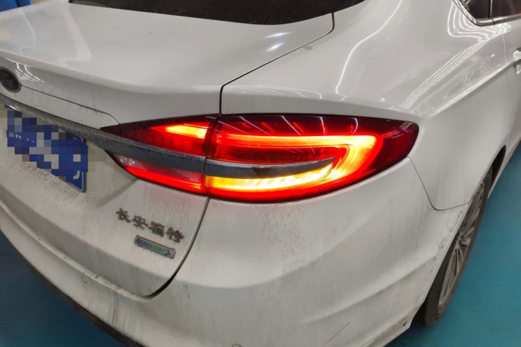 Used Ford Mondeo 2017 EcoBoost 180 Luxury Model
