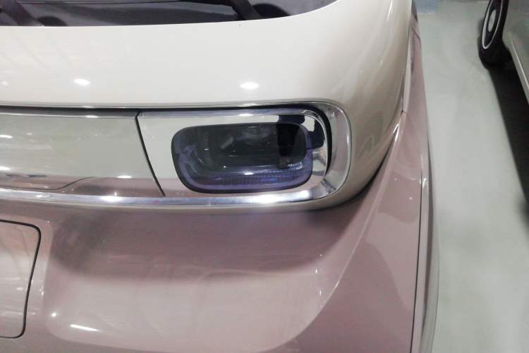 Used Baojun KiWi EV 2023 DJI Edition Lithium Iron Phosphate