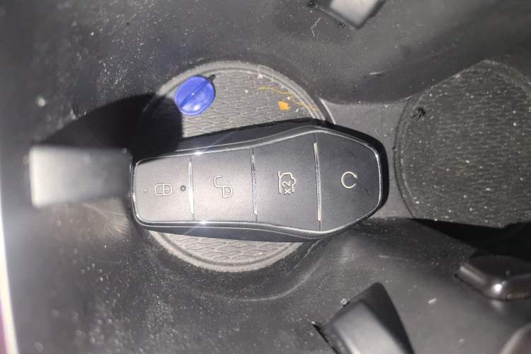 Used BYD Song L EV 2024 550 km Excellence Version
