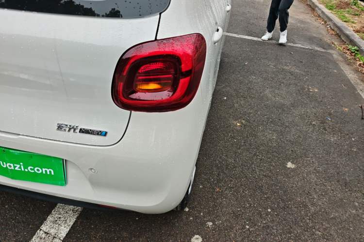 Used Wuling Hongguang MINIEV 2025 Four-Door Version Advanced Edition
