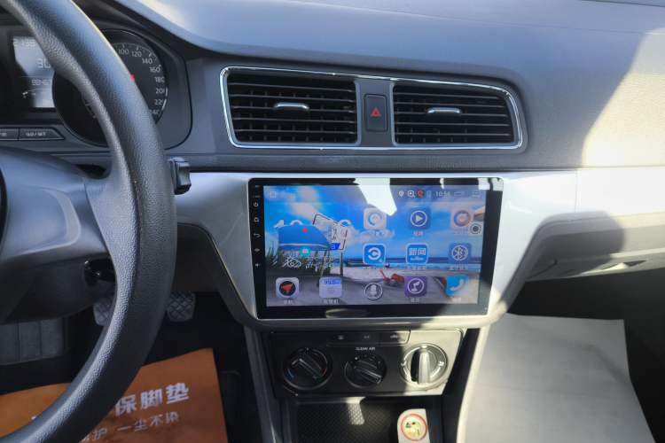 Used Volkswagen Lavida 2017 1.6L Manual Fashion Edition
