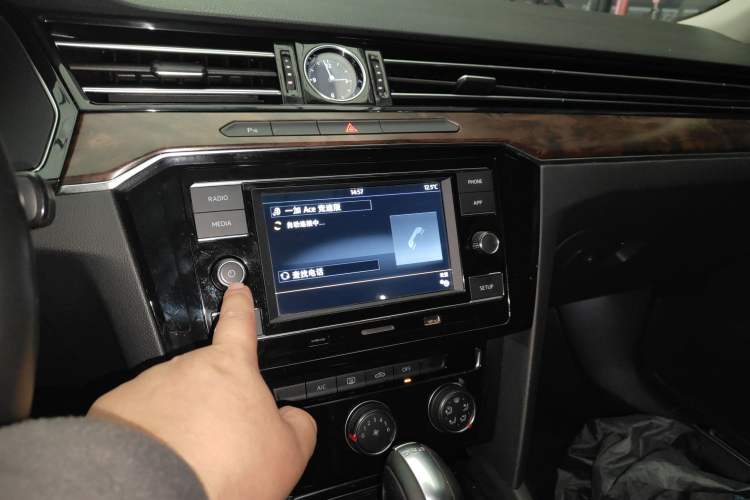 Used Volkswagen Magotan 2019 330TSI DSG Leading Model China VI Standard
