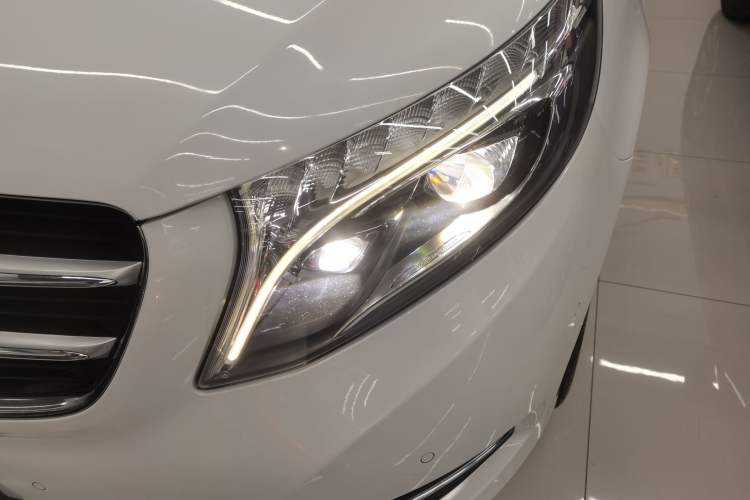 Used Mercedes-Benz V-Class 2017 V 260 Prestige Edition
