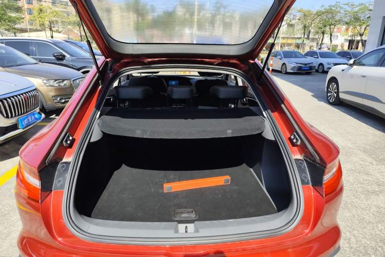 Used Baojun RC-6 2019 1.5T CVT 24-Hour Online Luxury Edition