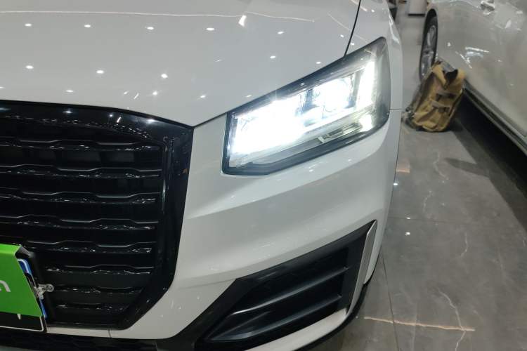 Used Audi Q2L 2021 35 TFSI Progressive Dynamic Edition
