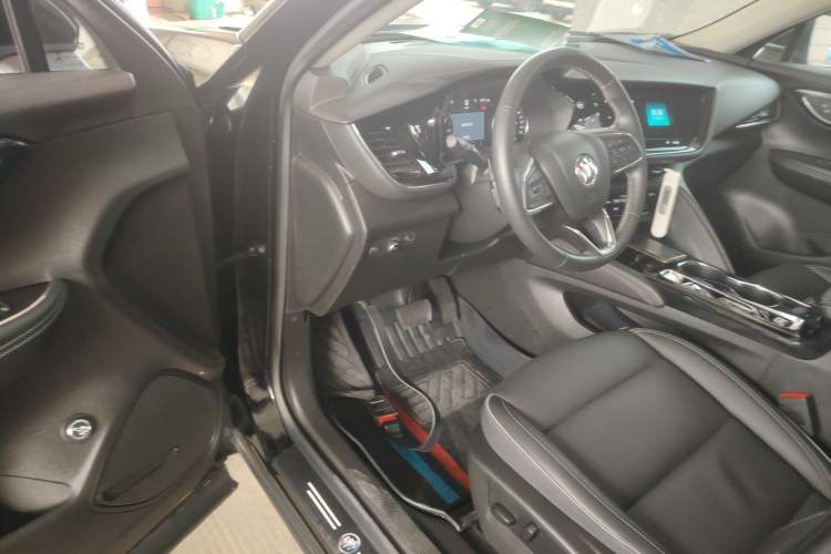 Used Buick Envision 2021 Encore Plus 652T Five-Seat Luxury Model
