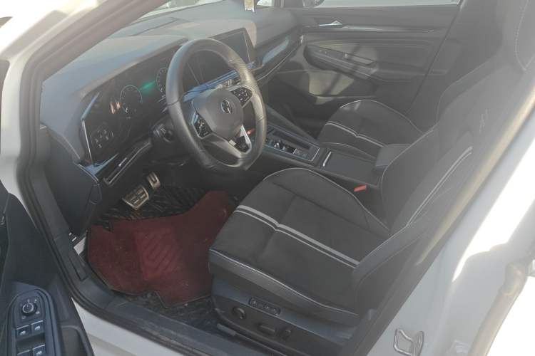 Used Volkswagen Golf 2021 280TSI DSG R-Line
