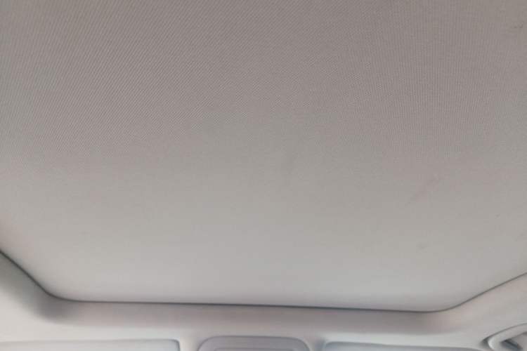 Used Chevrolet Equinox 2019 535T Automatic YuJie Edition China VI
