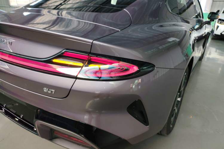 Used  SU7 2024 Rear-Drive Long-Range Intelligent Driving Version
