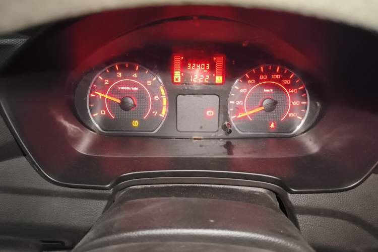 Used Wuling Hongguang V 2021 1.5L Jingqu Version LAR
