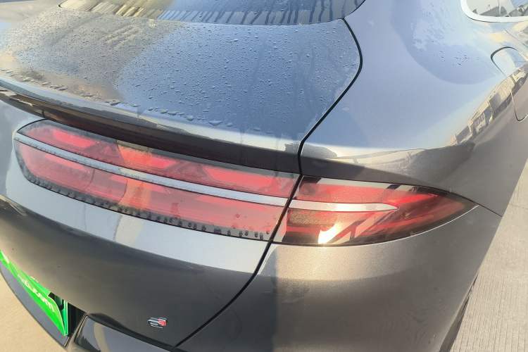 Used Denza Z9 2024 1100 km Four-Wheel Drive Max Version
