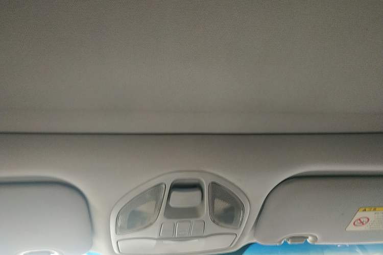 Used Hyundai Santa Fe 2015 2.0T Automatic All-Wheel Drive Smart Version 5 Seats
