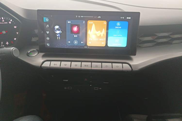 Used MG 5 2023 180 DVVT Manual Fashion Edition
