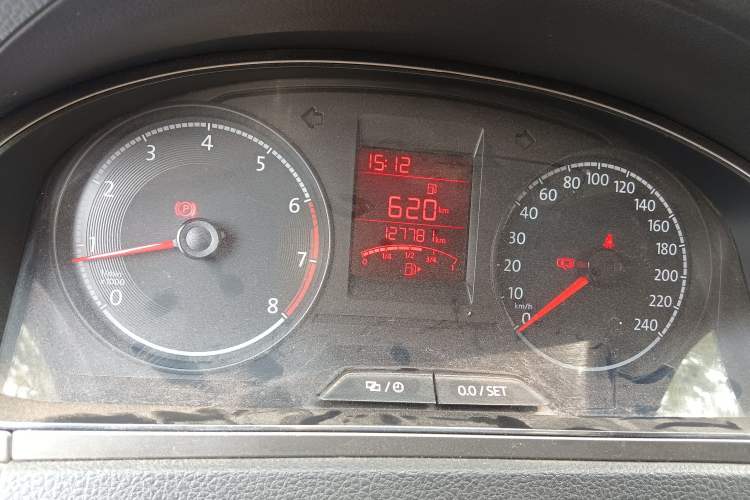 Used Volkswagen Santana 2018 1.5L Manual Comfort Edition
