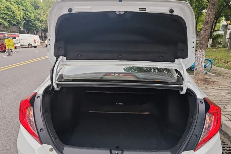 Used Honda Civic 2019 180TURBO CVT Shangyue Edition China VI Emission Standard
