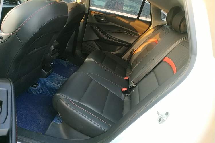 Used MG 5 2022 180 DVVT CVT Youth Style Edition
