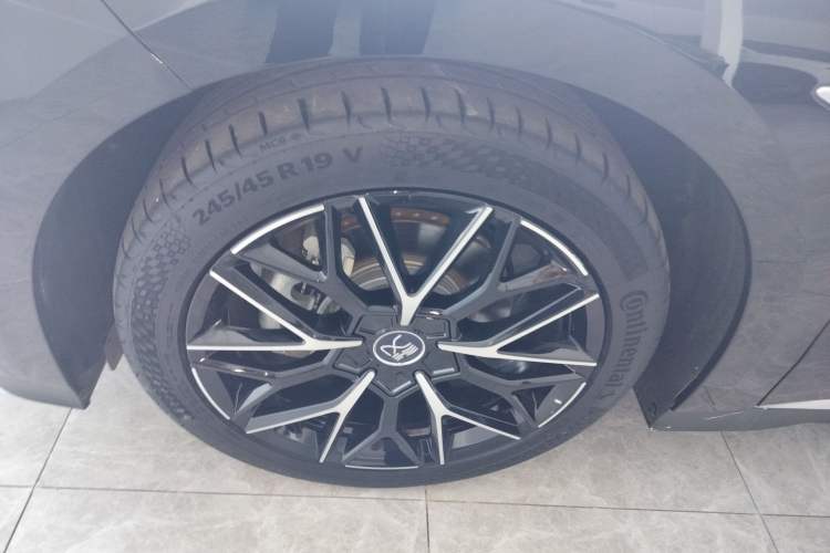 Used BYD Han 2025 DM-i 125KM Prestige Model
