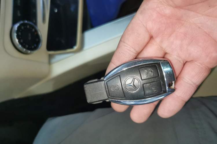 Used Mercedes-Benz GLK-Class 2015 GLK 260 4MATIC Fashion Edition Ultimate Version