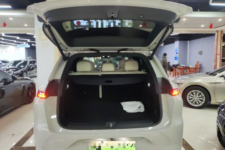 Used Li Auto L6 2024 Max
