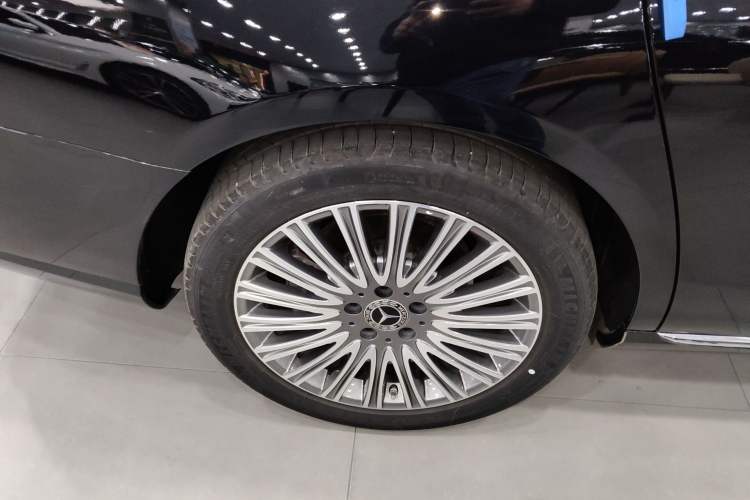 Used Mercedes-Benz E-Class 2022 Revised Version E 300 L Luxury Edition
