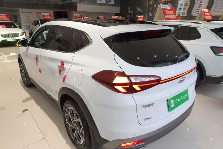 Used Hyundai Tucson 2020 280TGDi Two-Wheel-Drive GLS Fashion Edition China VI Standard