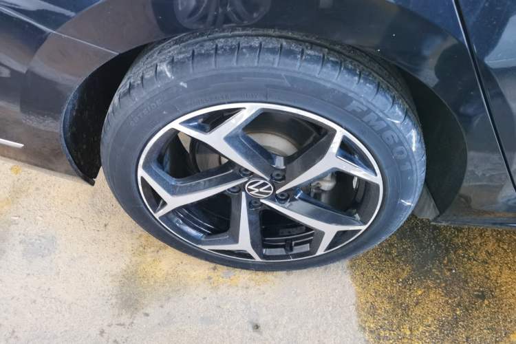 Used Volkswagen Passat 2023 330TSI Starry Luxury Edition
