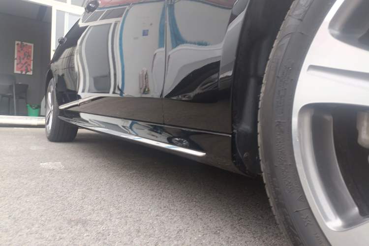 Used Mercedes-Benz E-Class 2019 E 200 L Sport Edition