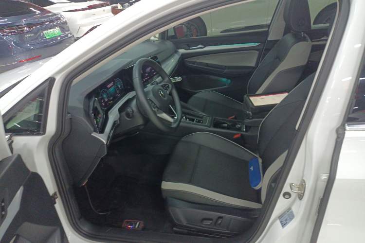 Used Volkswagen Golf 2021 280TSI DSG Pro
