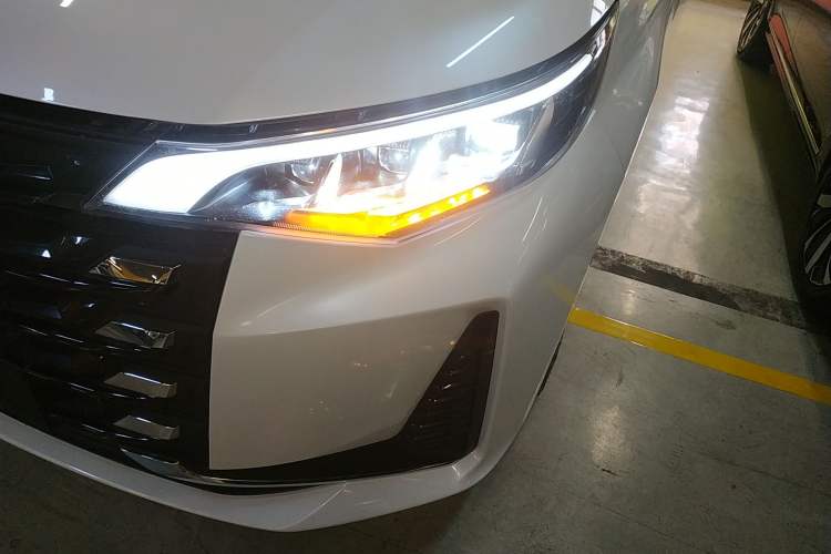 Used GAC Trumpchi M6 2021 PRO 270T DCT Luxury Edition