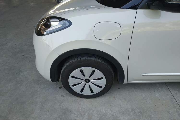 Used Wuling Bingo 2024 203km Light Edition
