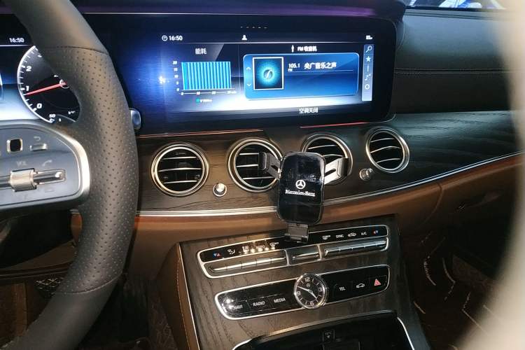 Used Mercedes-Benz E-Class 2020 E 300 L Sporty and Stylish Model
