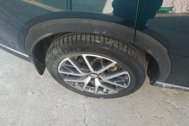 Used GAC Trumpchi GS8 2022 Linghang Series 2.0 TGDI Two-Wheel-Drive Luxury Smart Connectivity Version (7 Seats)