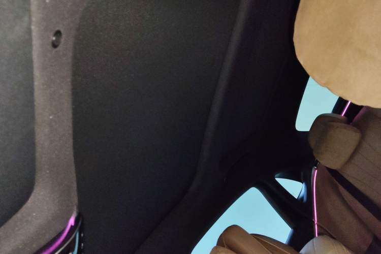 Used Mercedes-Benz E-Class 2024 Facelift E 300 L Luxury Edition
