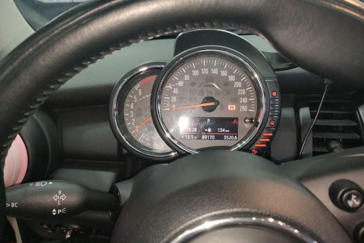 Used  MINI 2016 1.2T ONE Pioneer Edition
