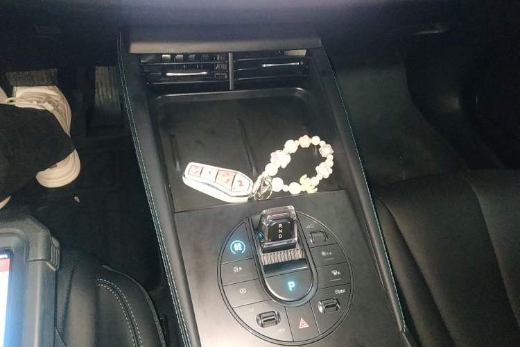 Used BYD Seal 06 New Energy 2024 DM-i 80KM Prestige Model
