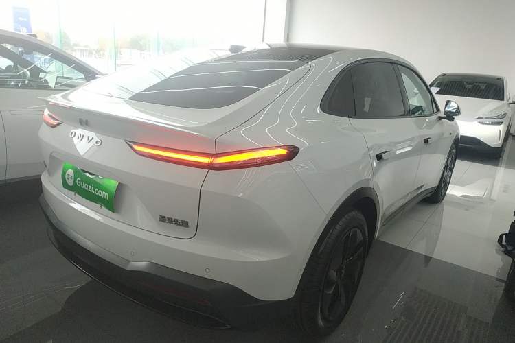 Used ONVO L60 2024 60 kWh Rear-Drive Version
