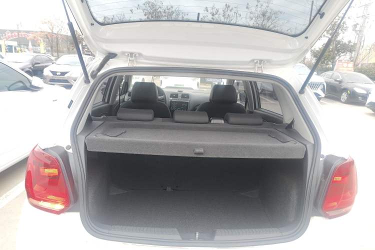 Used Volkswagen Polo 2016 1.4L Automatic Trendy Model