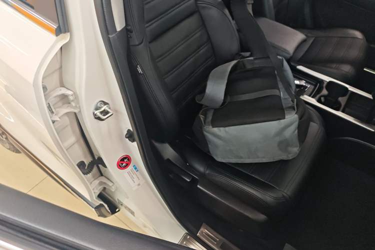 Used Honda CR-V 2021 Rui Hybrid 2.0L 2WD Pure Edition
