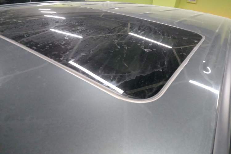 Used Buick GL8 2018 28T Luxury Model China VI Standard
