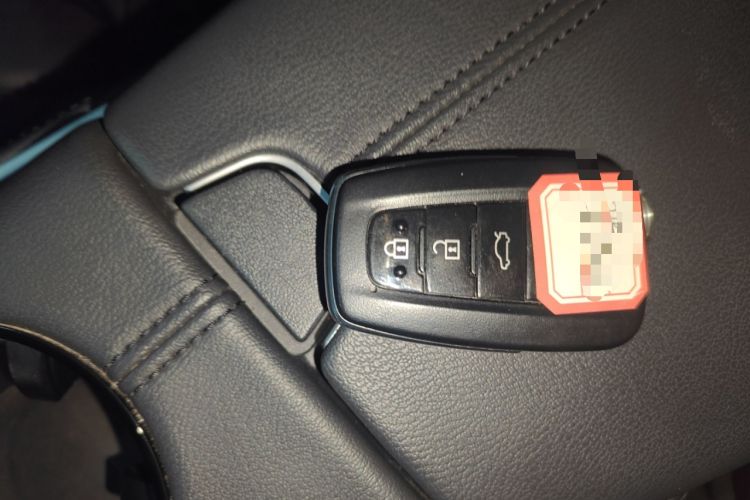 Used Toyota Avalon 2023 2.0L Luxury Edition
