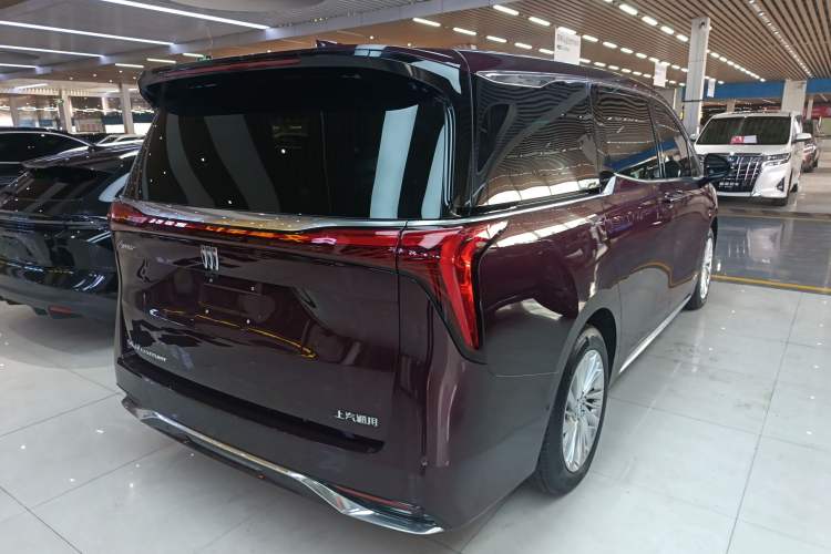 Used Buick Century 2023 2.0T Six-Seater Yinshi Edition
