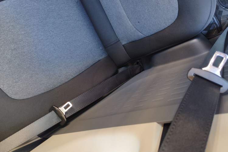 Used Wuling Hongguang MINIEV 2021 Macaron Premium Model – Lithium Iron Phosphate