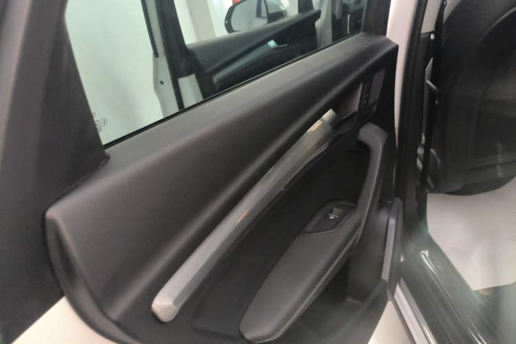 Used Audi Q5L 2022 40T Fashionable and Dynamic Model
